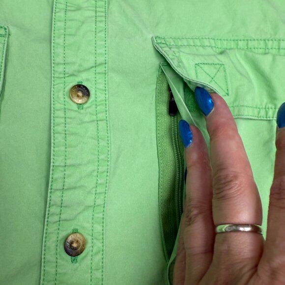 Men's L.L. BEAN Short‎ Sleeve Button Down Shirt #280918 Green | Size M - Picture 3 of 6
